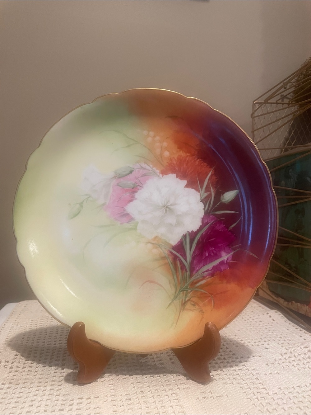 Floral Decorative Plate with Pink and White Flowers on soft gradient background